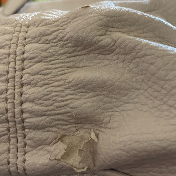 Jessica Simpson Handbags Cream Tote - Picture 3 of 4